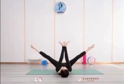 -亚太瑜伽普拉提学院