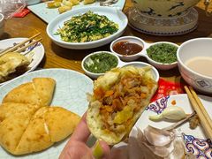 -蒙亨·手把肉·蒙古包文化主题餐厅(天恒广场店)