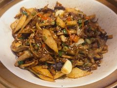 -那家老院子东北菜·饺子·小鸡炖蘑菇(艳华街店)