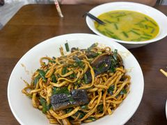-三百碗宝应长鱼面(板仓街店)