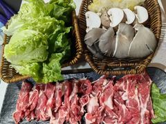 -四点金粥底火锅(沂州里店)