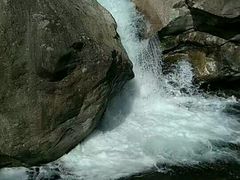 -鄣山大峡谷
