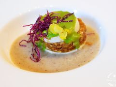 牛肝菌鹰嘴豆豆腐汉堡-生机蔬食·24节气料理餐厅(番禺广场店)