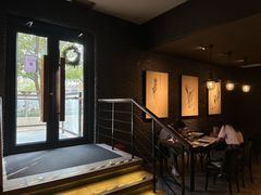 -星巴克臻选(南京金茂览秀城店)