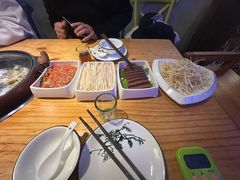 -小小河边鱼(天润城店)