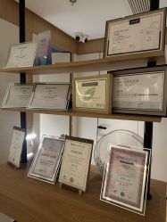 -AGE LOCK 锁龄美肌