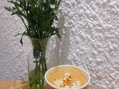 桂花拿铁-Cafe on warm(丹霞店)