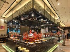 -广州万富希尔顿酒店·感趣自助餐厅·金秋蟹宴生蚝海鲜刺身