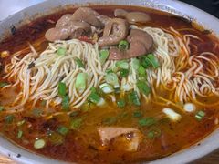 -丁丁猫重庆小面(徐州路店)