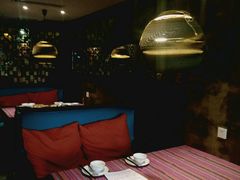 -香巴拉云南餐厅(华莱坞店)