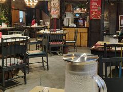 -琥珀老六龙虾(四里河店)