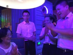 -胖哥俩肉蟹煲(河北勒泰购物中心店)