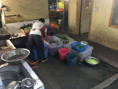 -乡巴佬鼎锅饭