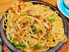 -蒙亨·阿木图赛(乌兰察布天恒广场店)