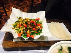 卷饼鲜辣小炒-皇城根北京风味主题餐厅(滨海万达店)