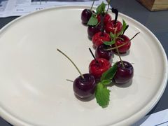 -小大董·烤鸭(观景餐厅·南京西路店)