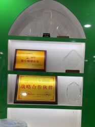 -苗医生专业祛痘·皮肤管理