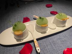 蒜蓉蜗牛-弦月窗LUNETTE BY AMANDA(复兴路店)