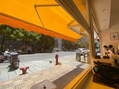 -UPUPKAFE  立咖啡(浏城桥店)