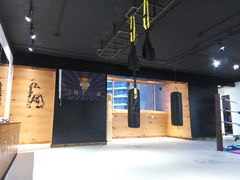 -豹变搏击俱乐部(玉城大厦店)