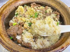 窝蛋牛肉煲仔饭-红星光发煲仔饭(大石街店)