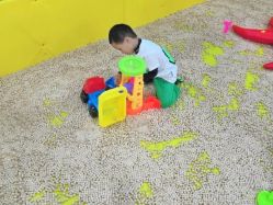 -蹦贝运动中心·蹦床·攀岩·闯关(龙岗店)