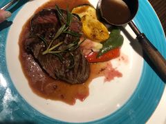 冰鲜原切菲力牛排配黑松露酱汁-斯比特花园西餐厅(东方商厦店)
