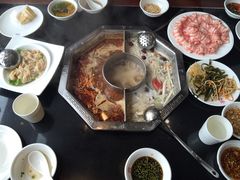 -重庆德庄火锅(体育中心店)