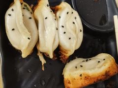 -香山胡记吴江路生煎(灵山路店)