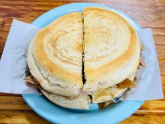 -秦豫肉夹馍(东羊市店)