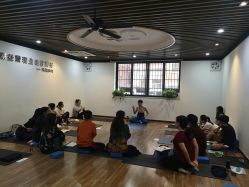 -兴亚瑜伽20年老馆