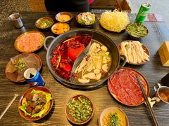 -冯校长老火锅(中联广场店)