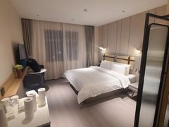 -如家商旅酒店(上海徐家汇柳州路桂林公园地铁站店)