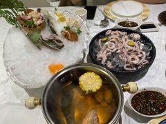 -海鲨湾海鲜会馆(百家湖1912店)