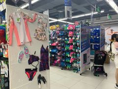 -迪卡侬(高新万达店)