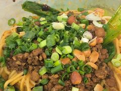 -一点一线重庆小面(重庆创意公园店)