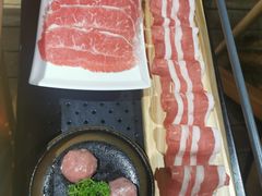 -洪氏嗨捞·广东猪肚鸡·椰子鸡火锅(西咸万象城店)