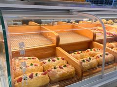 -红星前进面包牛奶公司(君太店)