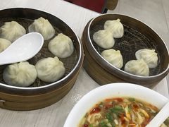 -珊珊小笼馆(仙霞路店)
