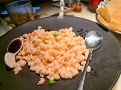 手剥河虾仁-吴越荣记苏州菜·松鼠桂鱼100%活鱼现做(月光码头店)