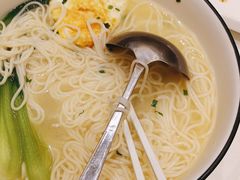 -沪华海鲜大酒楼(南汇店)