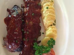 -Bamboo Bar & Grill Restaurant