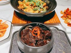 红焖安格斯雪花牛肉-粤·啫啫