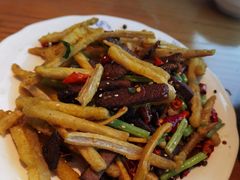 干锅卤藕牛肉-深巷家味馆.湖北头牌红烧鱼头拌饭(黄陂店)