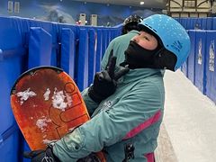 -长沙湘江冰雪世界