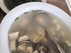 -三姐妹·海鲜大排档