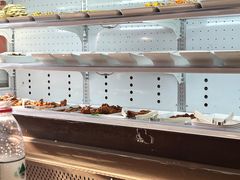 -哈尔滨小酒馆·鲜肉现穿自助烧烤(康新花园店)