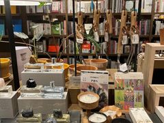 -茑屋书店(天目里店)