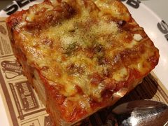 澳门厚切猪扒焗饭-開籠雀冰室(同和金铂店)