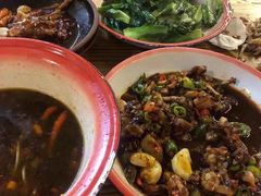 -老三样·美食研究中心(世贸路店)